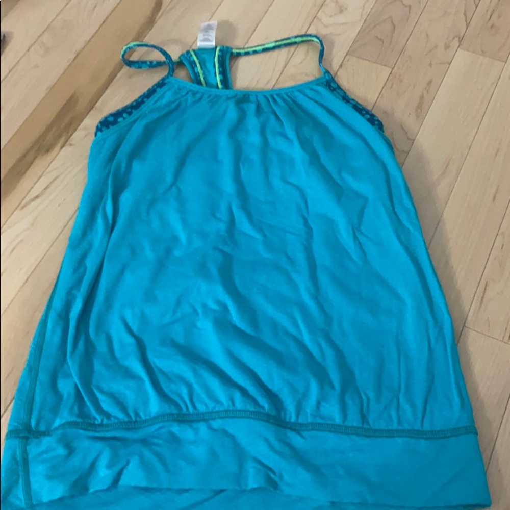 Workout tank top